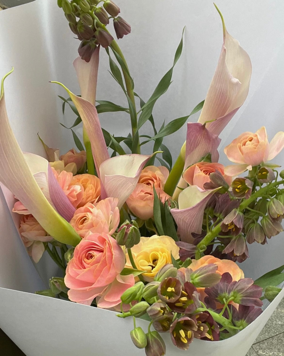 MOTHER'S DAY Modern Classic Bouquet