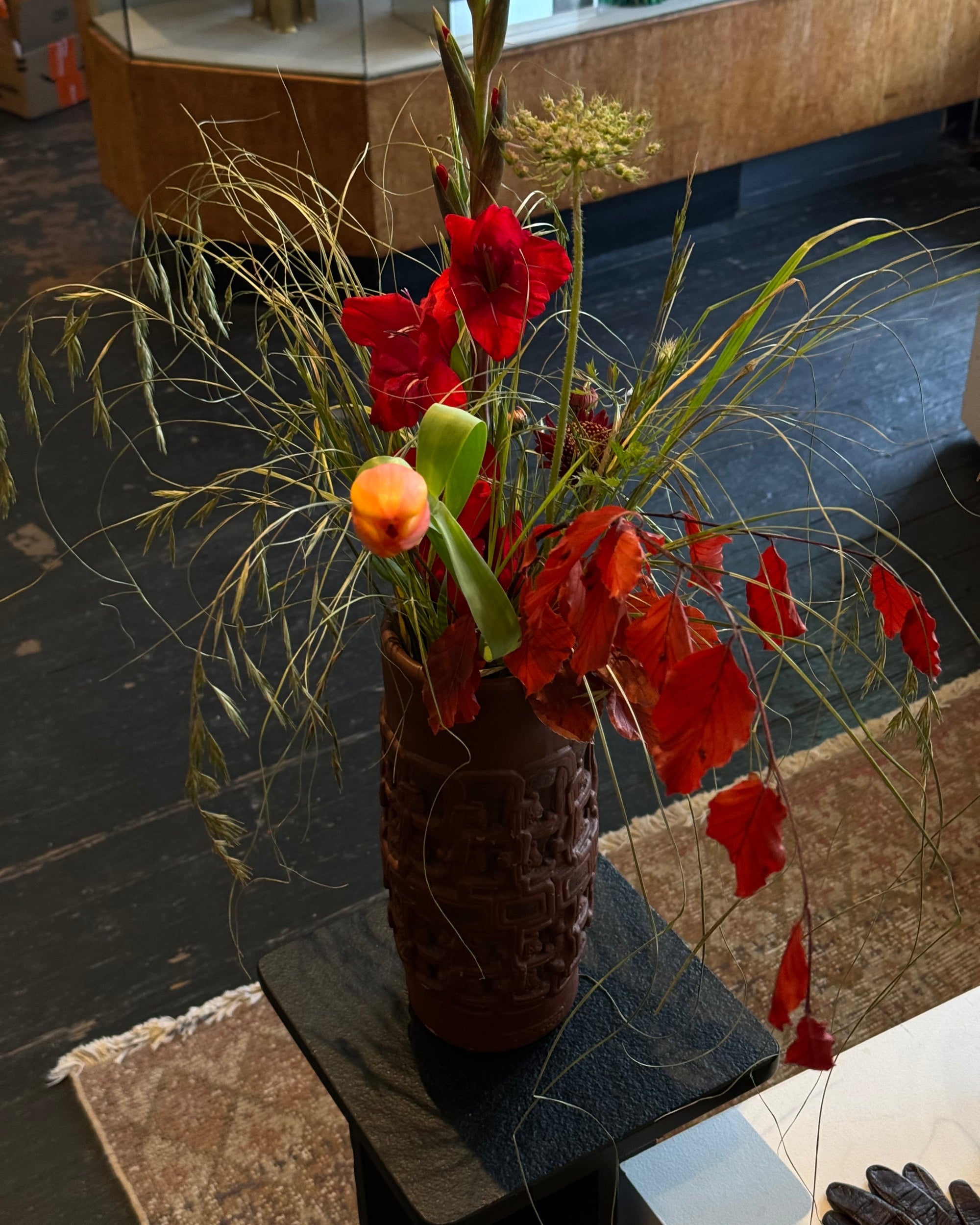 Flower subscription at Seattle stiore Cuniform