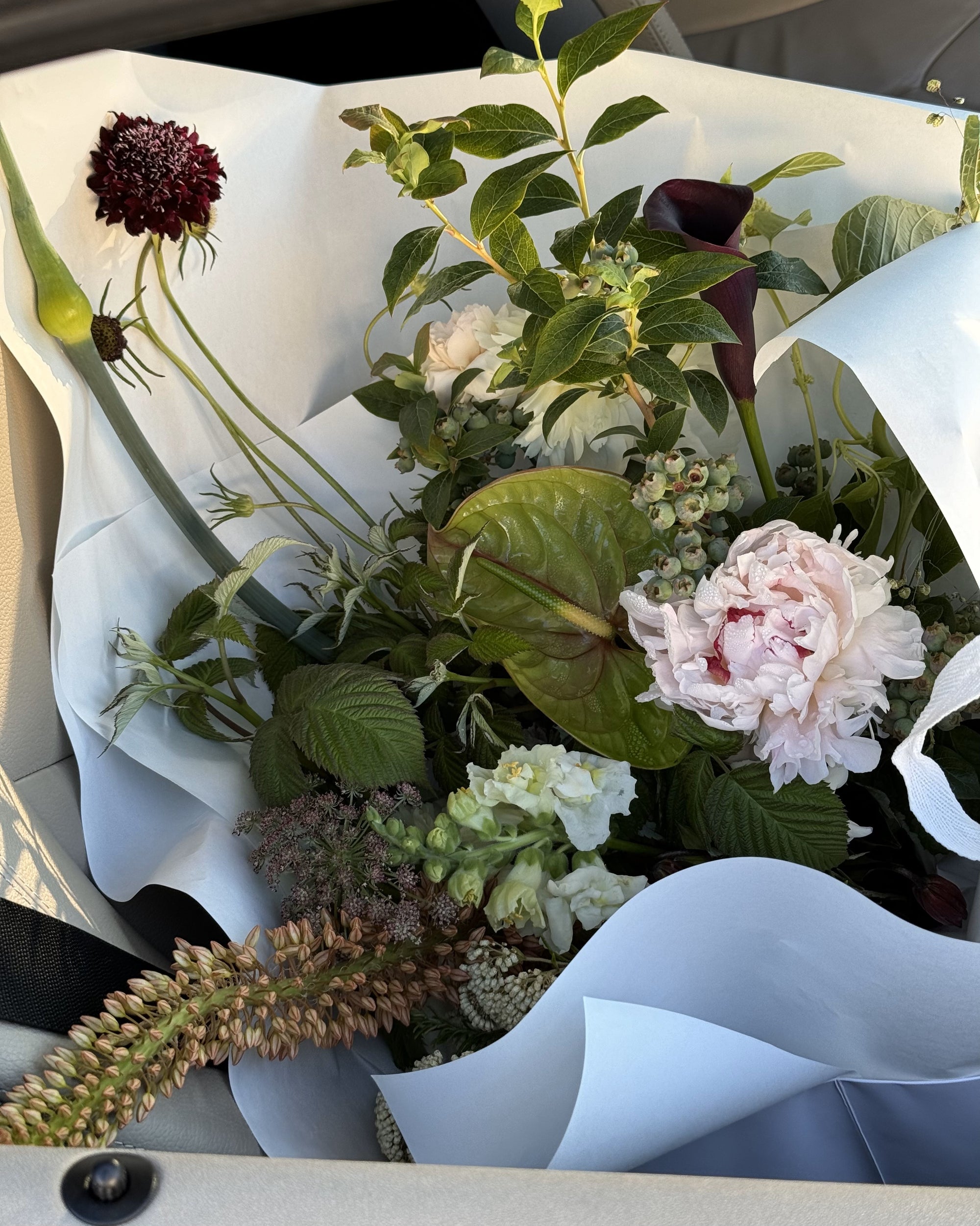 seasonal bouquet delivery in seattle