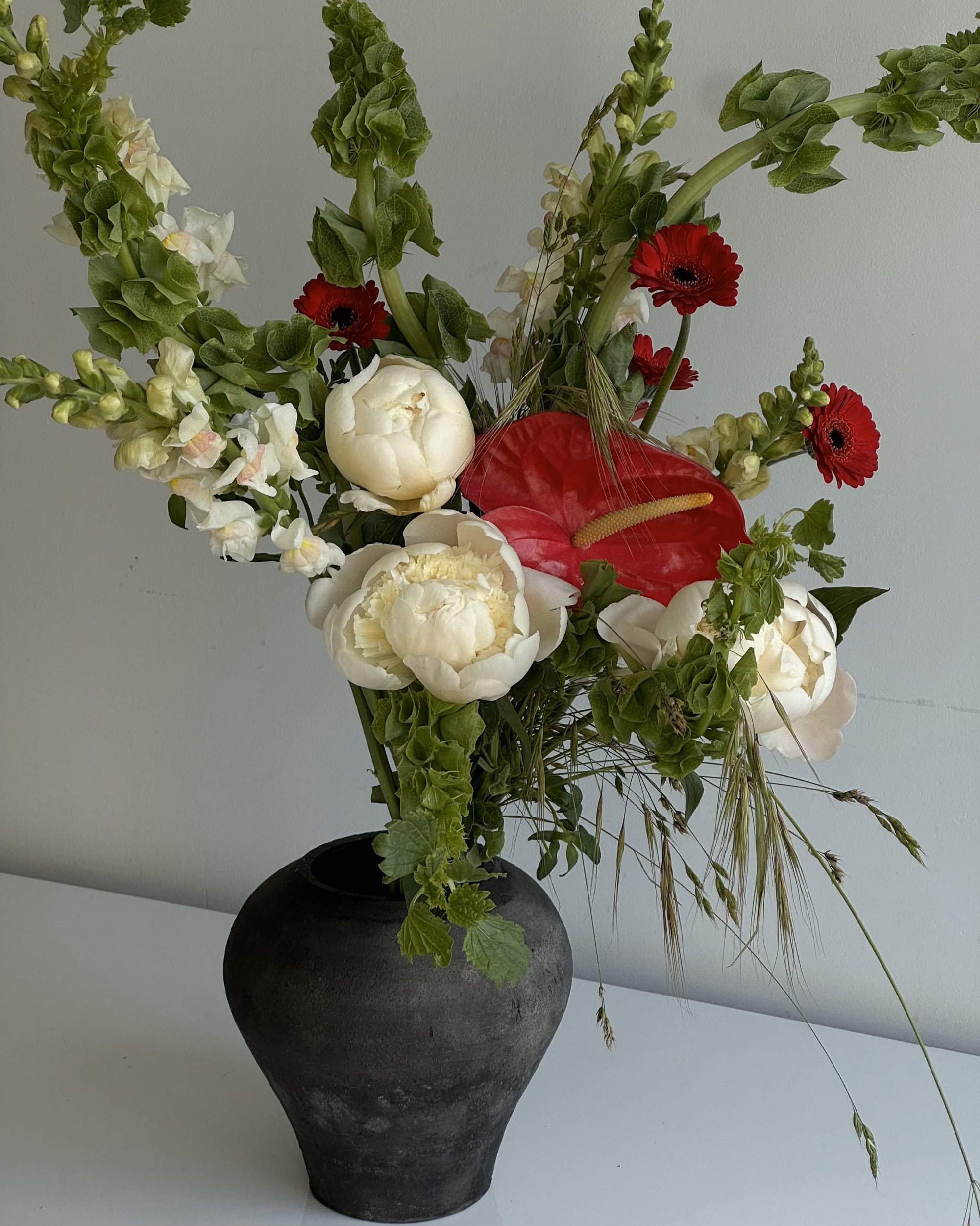 Seattle floral studio designing seasonal garden-style bouquets.